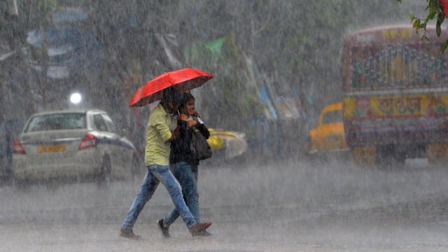 Bihar Weather:  26 जिलों में गर्मी से राहत, आंधी-तूफान के साथ होगी झमाझम बारिश :